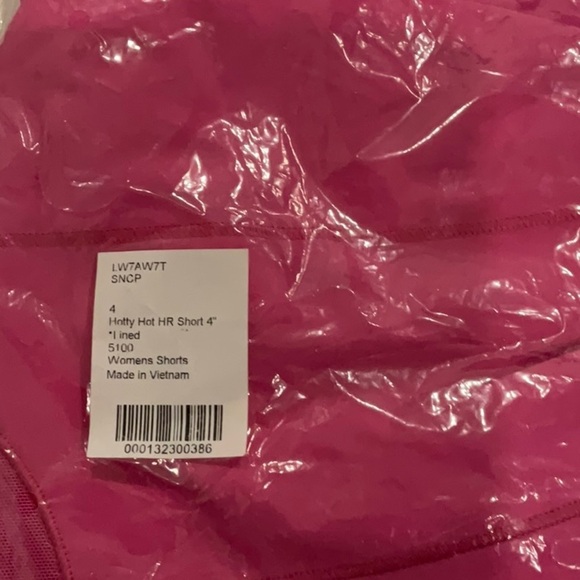 C - Lululemon Hotty Hot High-Rise Short 4"
Sonic Pink - Picture 5 of 5